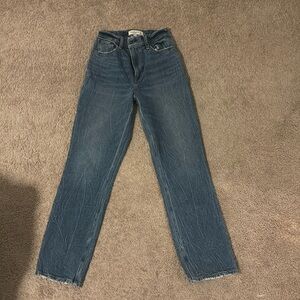 Abercrombie Ultra High Rise 90s Straight Jean